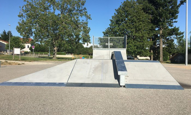 Skatepark, Isère, Jeux SK8 & Match